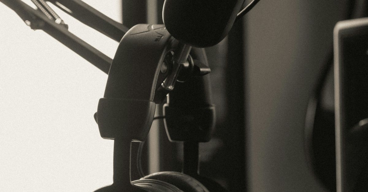 From Radio to Live Streaming Sports Broadcasting Evolution
